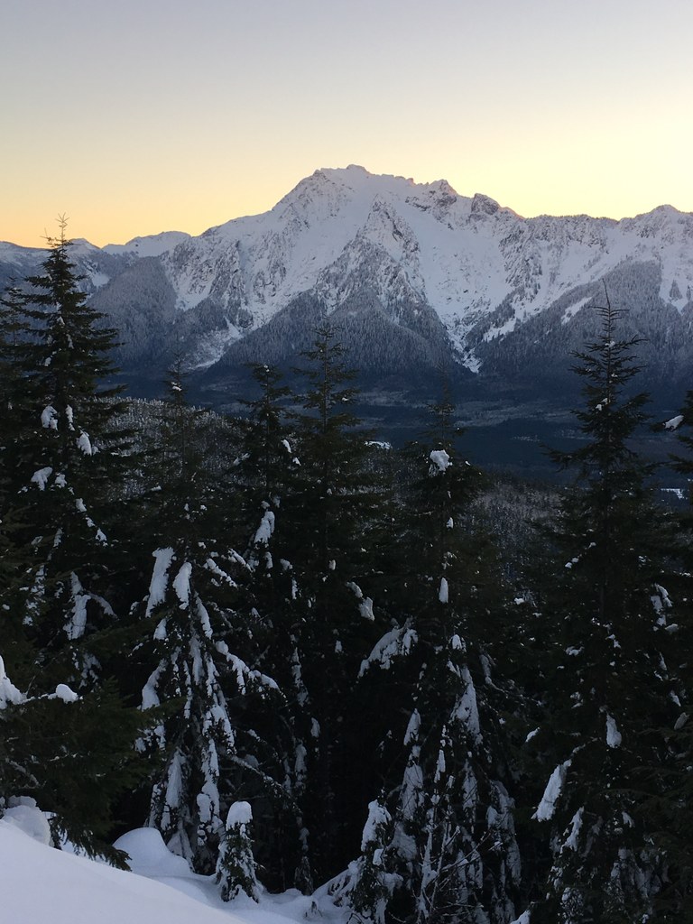 Segelsen Ridge Snowshoe — Washington Trails Association